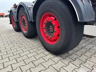 Burg N/A 2012 - 20FT ADR (EX/II, EX/III, FL, AT) Chassis, Leergewicht : 3.690kg, SAF INTRADISC, 2x Liftachse, NL-Chassis obrazek 14