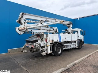 Mercedes-Benz Atego 2002 - 1828 Euro 3, PTO, leaf steel suspension, Schwing afbeelding 2 miniatuur