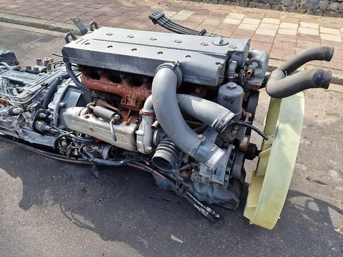 Mercedes-Benz OM906LA.111/4-00 afbeelding 1
