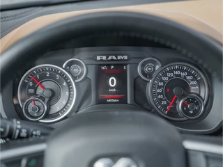 Dodge Ram 1500 2022 - Big Horn Night Edition 3.6L V6 4X4 image 10