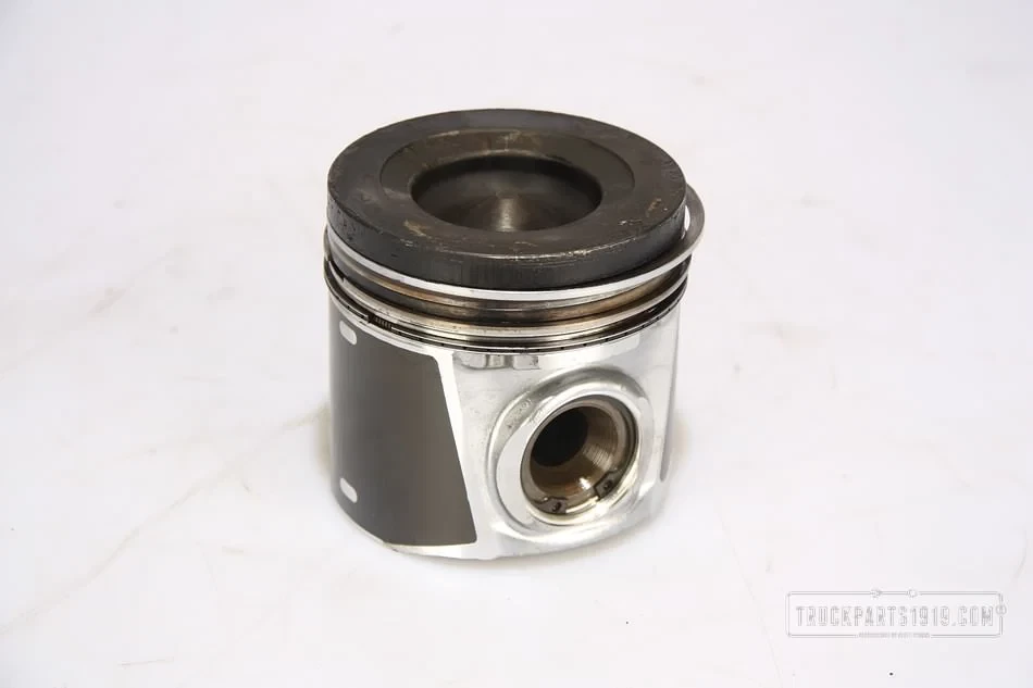 Iveco - Engines & Parts Zuiger Iveco 3.0HPI image 1