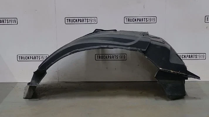 Mercedes-Benz - Body & Chassis Parts Modderkuip cabine Li. MB MP4 image 1