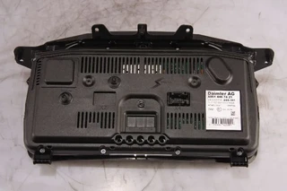 Mercedes-Benz MB - Electrical System Instrumentenpaneel MP4 image 2 thumbnail