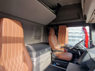 Scania R 2022 - R530 V8 NGS - R6X2 - full air - retarder - new Seats - coffee imagen 18
