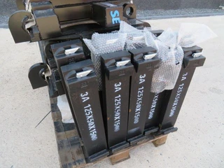 Palletvorken (ongebruikt) Palletvorken (on) Volvo aansluiting afbeelding 3 miniatuur