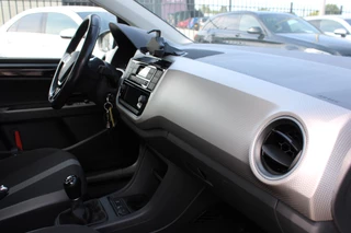 Volkswagen up! 2019 - 1.0 BMT high up! PANORAMADAK ECC WINTERPAKKET PDC <<NL AUTO>> image 12