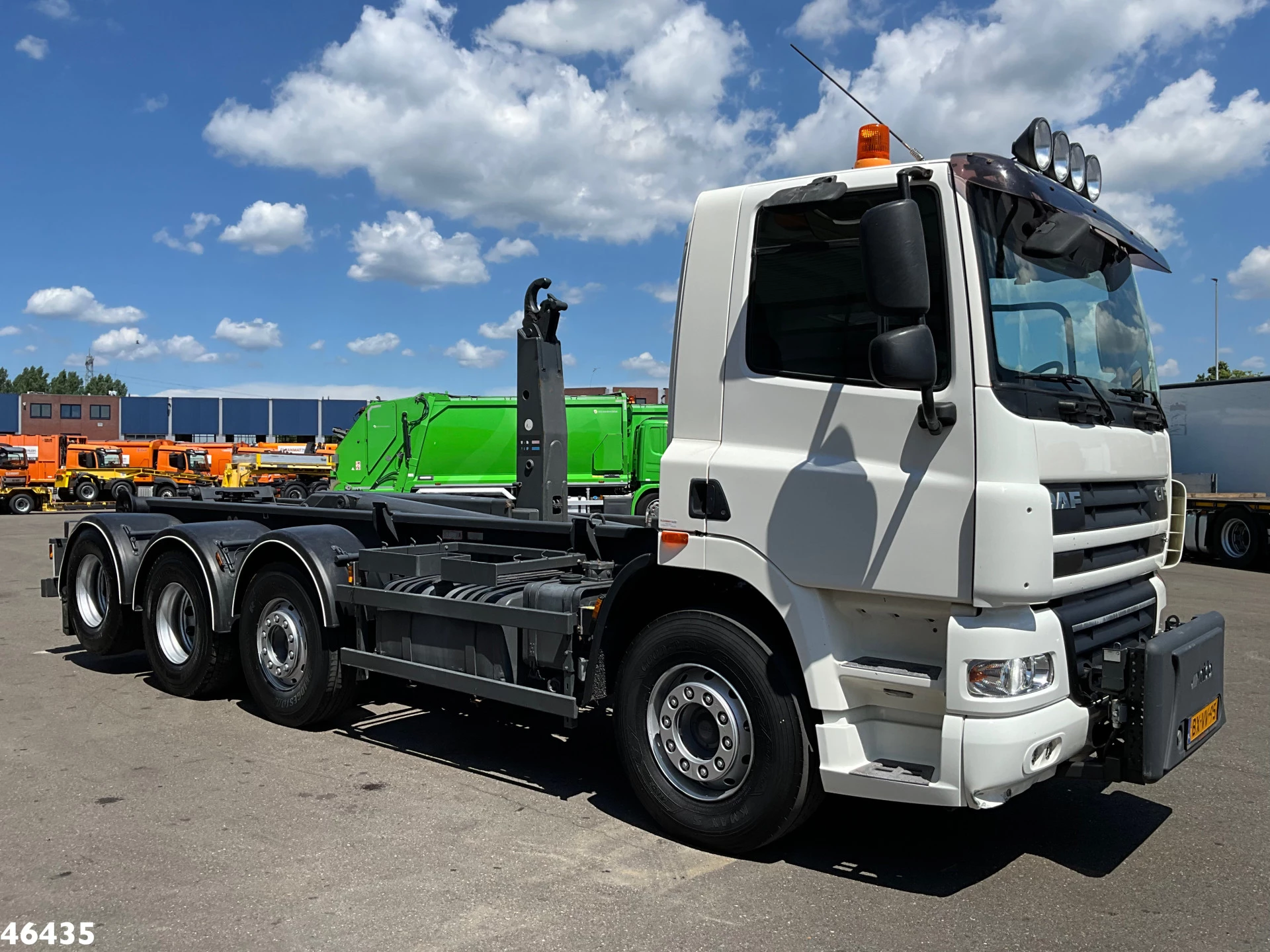 DAF 85 2010 - FAK CF 410 8x2 VDL 25 Ton haakarmsysteem Bild 5
