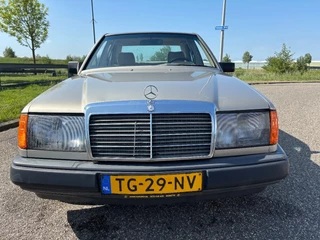 Mercedes-Benz 300 1988 - 300D W124 Automaat Airco Trekhaak Cruisecontrol MARGE obrazek 6