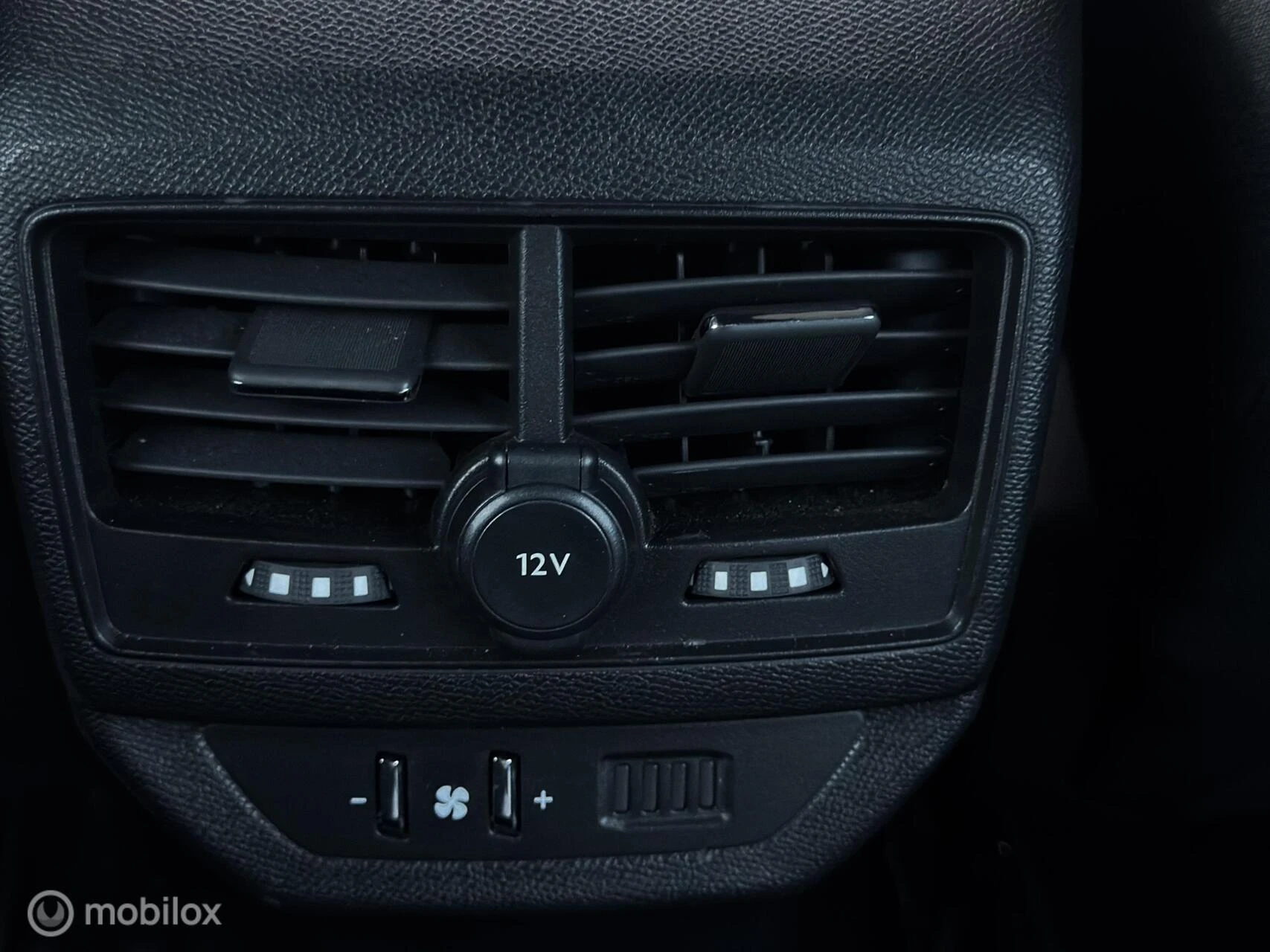 Peugeot 5008 2023 - 7PL Aut|LED|Navi|PDC|Nieuwe Distributieriem Set afbeelding 21