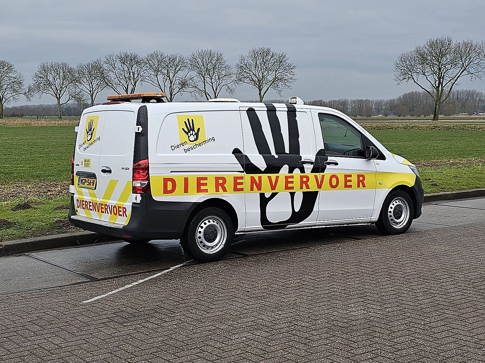 Mercedes-Benz Vito 2020 - 111 zdjęcie 3
