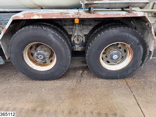 MAN TGA 2003 - 26 360 6x4, Manual transmission, Leaf spring suspension image 14