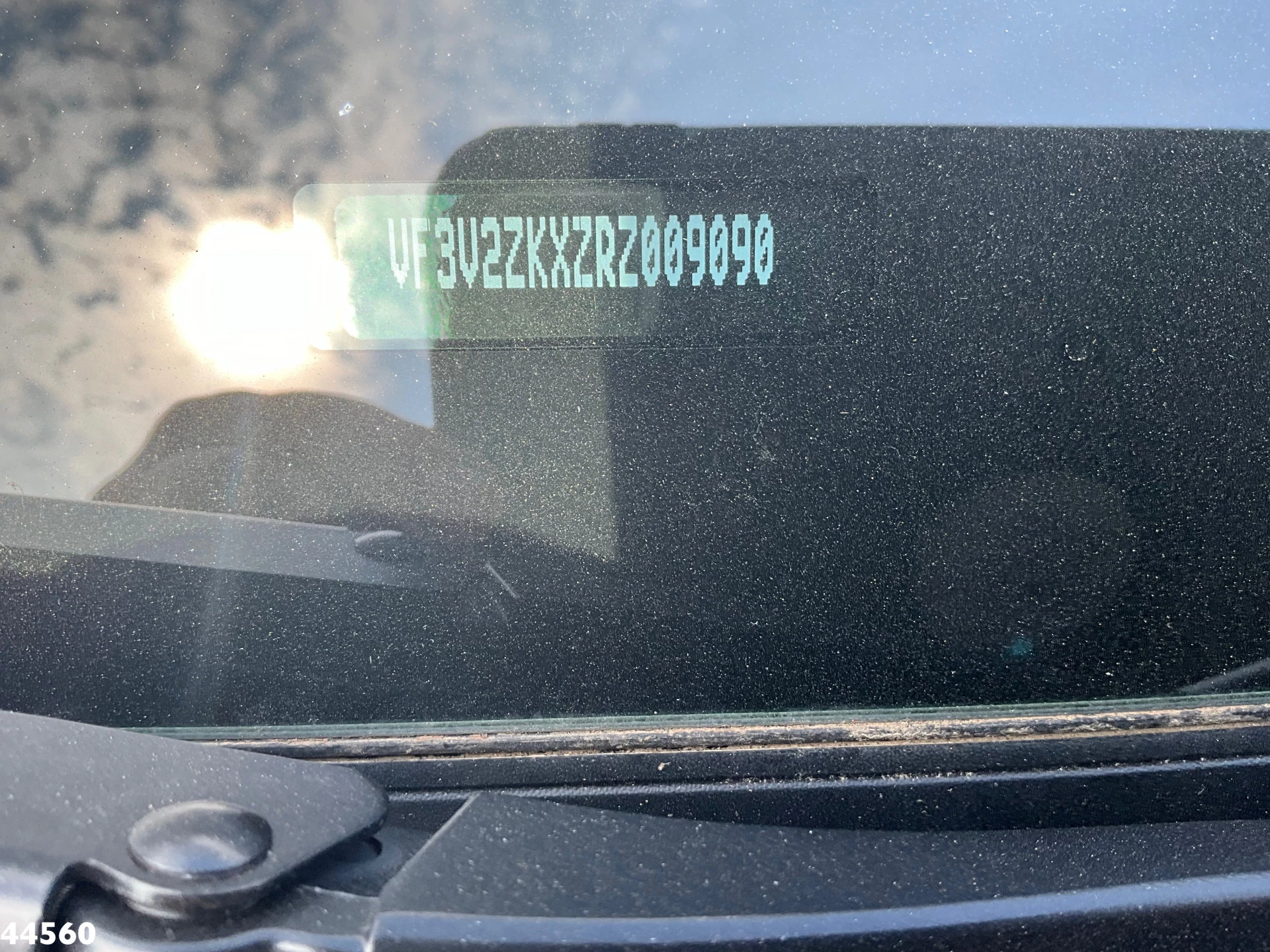 Peugeot e-Expert 2024 - 100% elektrisch kippende zijlader obrázek 25