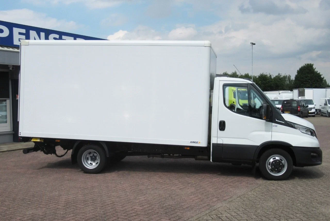 Iveco Daily 2022 - 35C16 Bak + klep obrázek 16