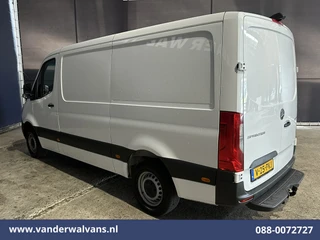 Mercedes-Benz Sprinter 2020 - 314 CDI 143pk L2H1 Euro6 Airco | Camera | Apple Carplay | Trekhaak | Chauffeursstoel image 9