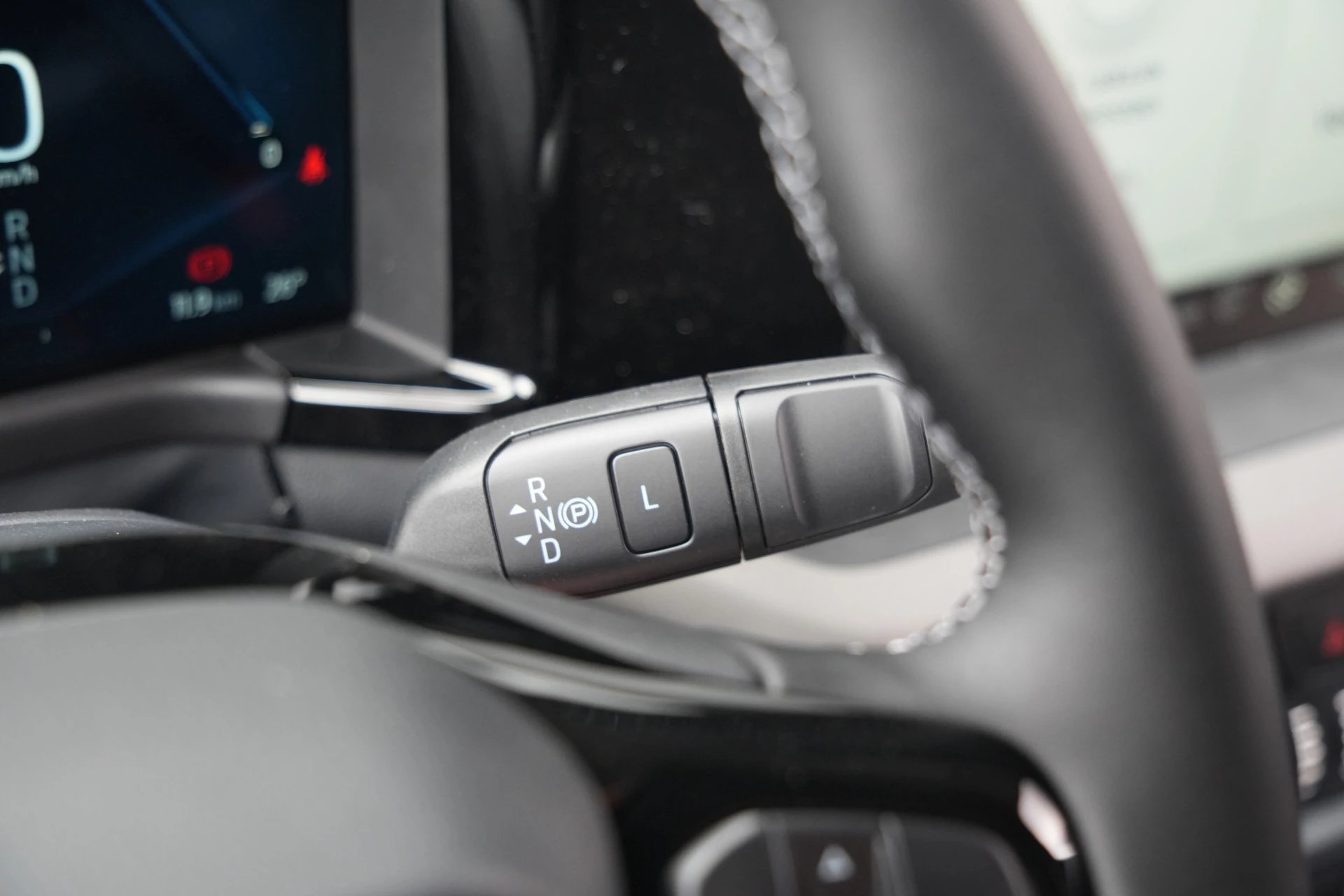 Ford E-Transit Courier 2026 - Trend 46 kWh 136pk - Stoel/Stuurverwarming - Camera - Cruise - Carplay/Android - Rijklaar Bild 31
