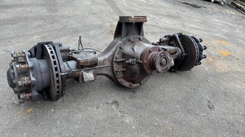 VAN 2006 - VAN HOOL REAR AXLE (FIRE DAMAGE) afbeelding 1