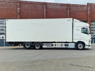 Volvo FH 2015 - 13.460 Globetrotter 6x2 - Ekeri box with sidedoors - Loadlift - Sliding roof - 560 WB imagen 10