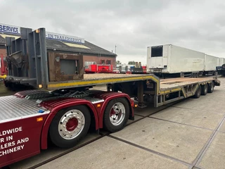 Floor N/A 2005 - 3 AXLE, 6 M EXTENDABLE, WHEEL FILLS afbeelding 10