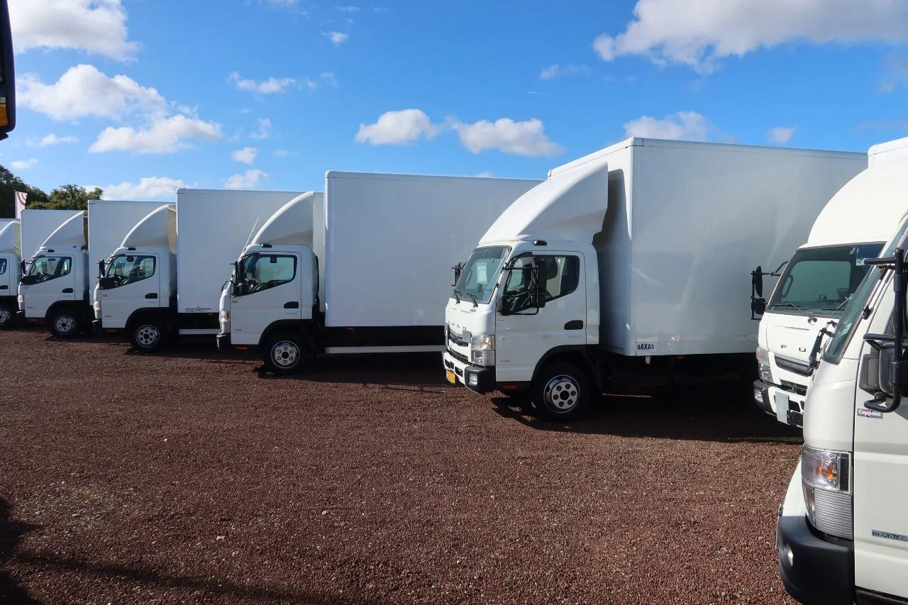 Mitsubishi Canter 2020 - 7 C 18 Bak + Klep 1000 KG Euro 6 afbeelding 2