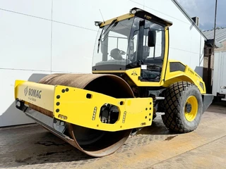 Bomag 2017 - BW211DH-5 - German Machine / Only 1311 Hours obrázek 2 náhled