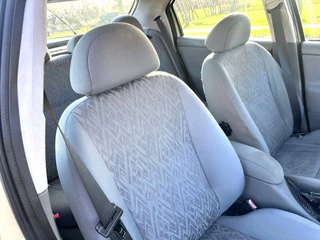 Ford Mondeo 2000 - 1.6-16V Benzine Buss. Edit. NWE APK Airco Marge Youngtimer!!! image 31