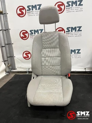 Mercedes-Benz N/A - Occ set interieur met zetels S204FL Mercedes image 14