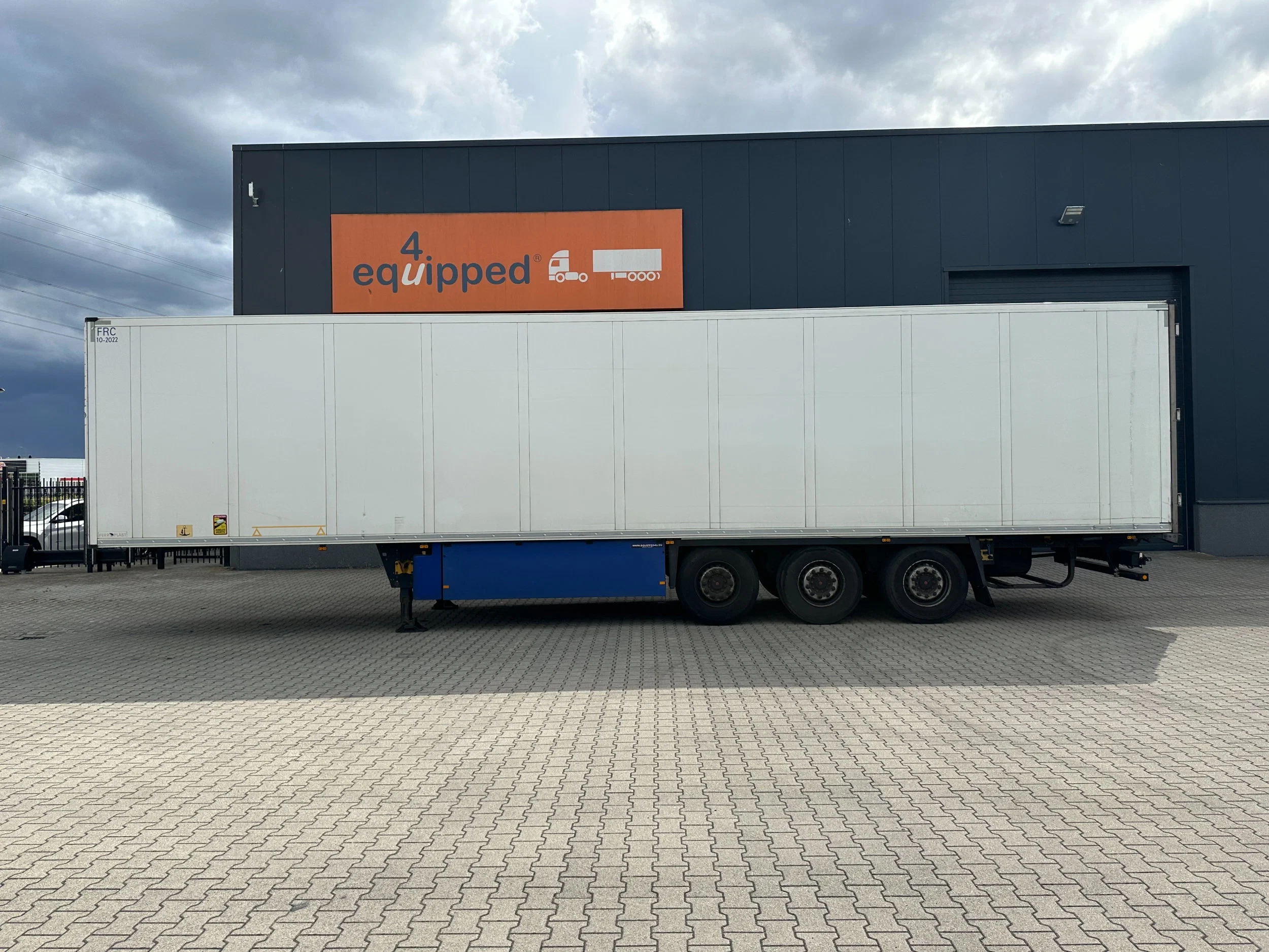 Schmitz Cargobull 2016 - CARRIER VECTOR 1550 D/E / SAF DISCBRAKES / PALLETBOX / NL-TRAILER / APK: 11-2026 imagen 2