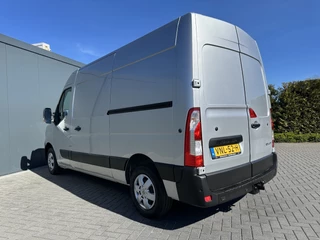 Renault Master 2021 - T35 2.3 dCi 135 PK / L2H2 / 1e EIG. / TREKHAAK / 2x SCHUIFDEUR / CAMERA / AIRCO / CRUISE / BLIND SPOT obrazek 6