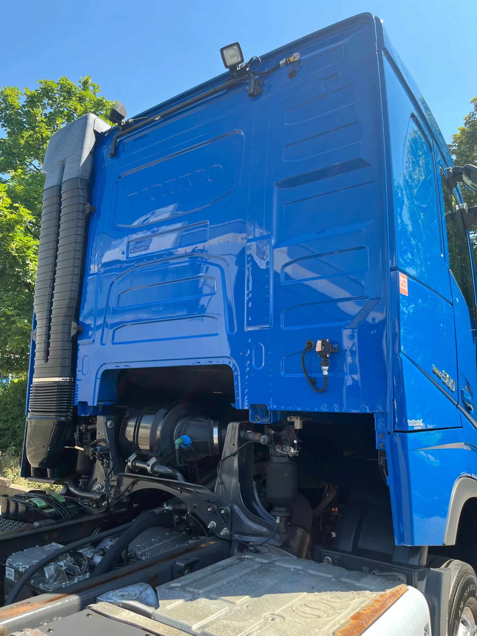 Volvo FH 2018 - 500 6x2 Chassis ADR, Hydraulik, Retarder, Lenkachse, Alcoa image 8