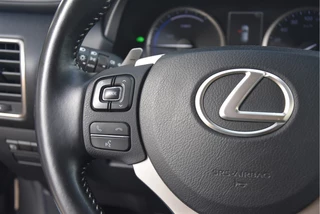 Lexus NX 2018 - 300h AWD | Safety Pack | Trekhaak zdjecie 14