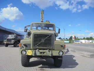 Volvo N 10 1989 - 6X6 L + FASSI 3X IN STOCK afbeelding 7