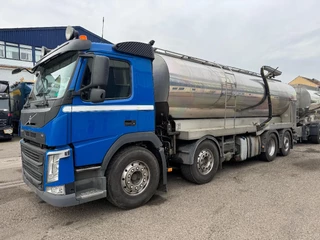 Volvo FM 460 2017 - 8X2 EURO 6 INOX TANK for sale