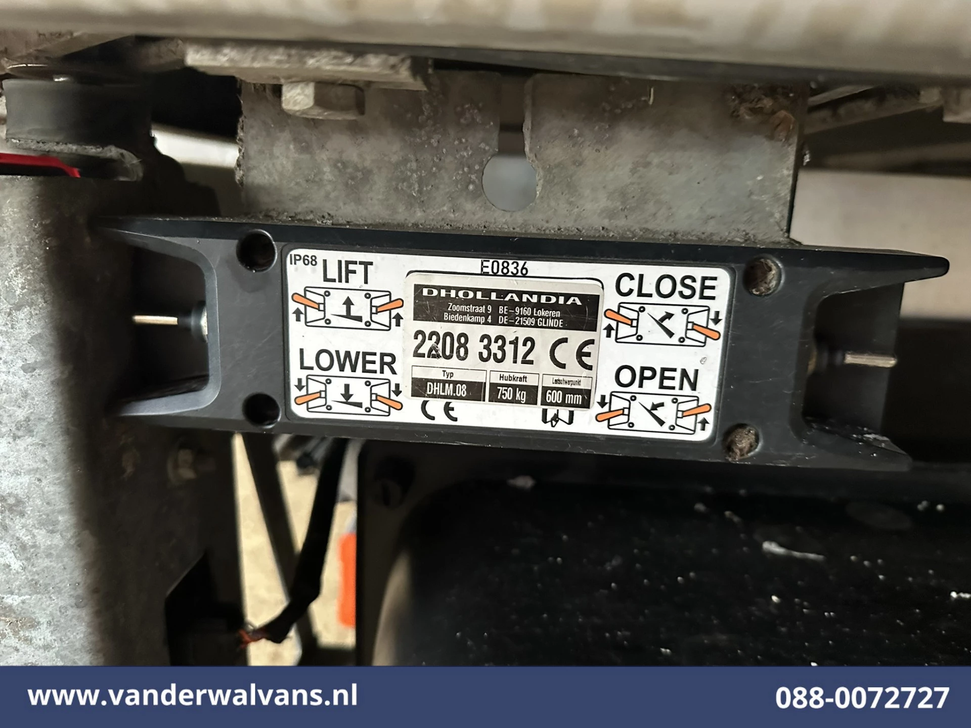 Ford Transit 2022 - 2.0 TDCI 130pk Bakwagen Laadklep Euro6 Airco | 1040kg laadvermogen | Cruisecontrol | Verwarmde voorruit image 13