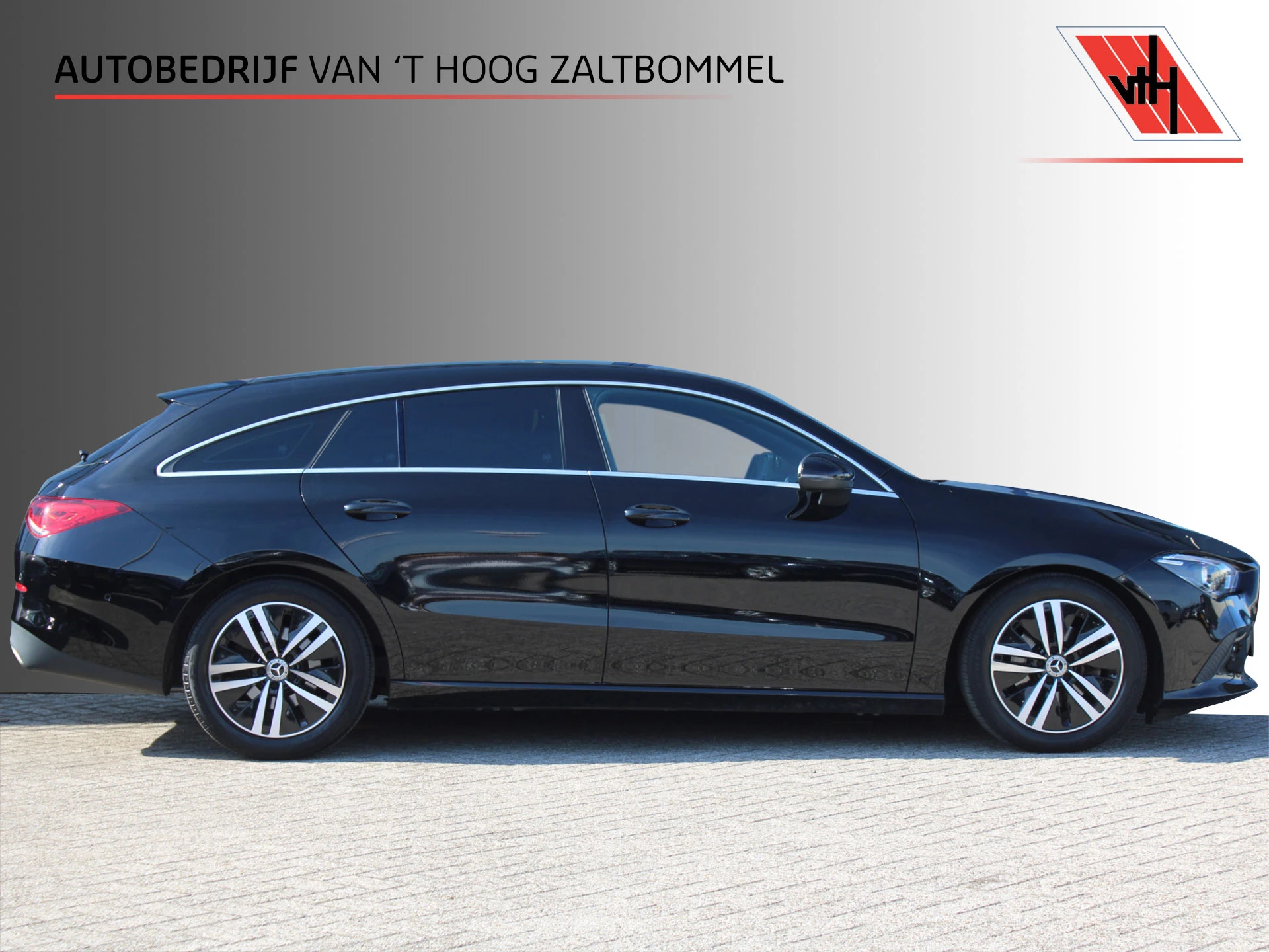 Mercedes-Benz CLA 2021 - Shooting Brake 200 AUT7 Luxury Line LEDER WIDESCREEN SFEER CARPLAY afbeelding 1