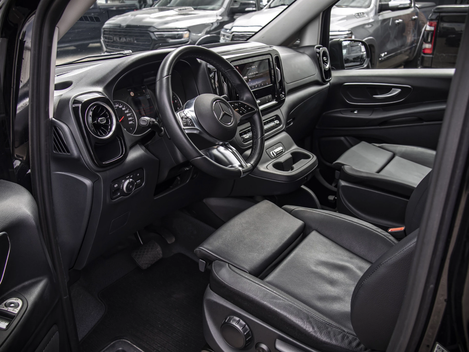 Mercedes-Benz Vito 2024 - 119 CDI L2 afbeelding 10