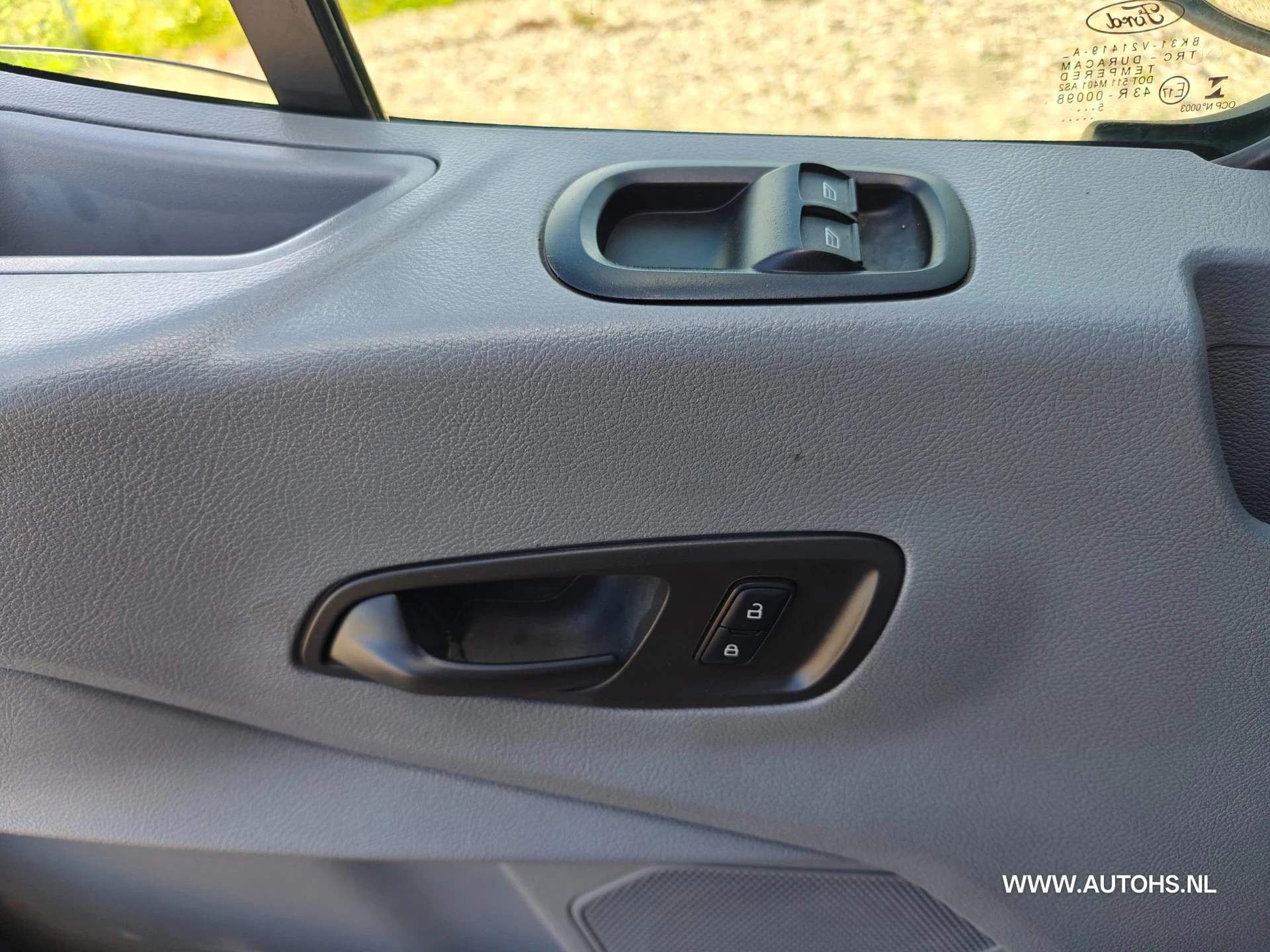 Ford Transit 2016 - 310 2.2 TDCI L2H2 Dubbele cabine 7 persoons , 1e Eig , cruise , camera , PDC , Apk april 2027. image 16