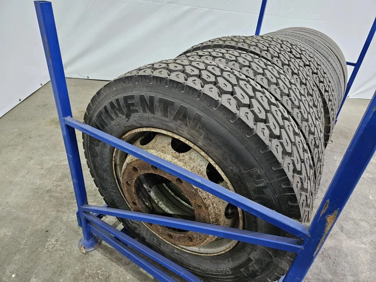 Continental 275/70R 22.5 imagem 7