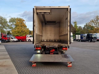 Volvo FM 2016 - 13.460 Globetrotter 6x2*4 - Frigo Carrier Supra 1150 U MT - Zepro loadlift - Steering axle bild 9