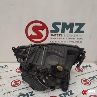 Mercedes-Benz N/A 2015 - Occ koplamp links Mercedes immagine 2