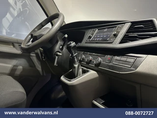 Volkswagen Transporter 2021 - 2.0 TDI L1H1 Euro6 Airco | Apple Carplay | Cruisecontrol | LM-velgen | Trekhaak | Parkeersensoren bild 12