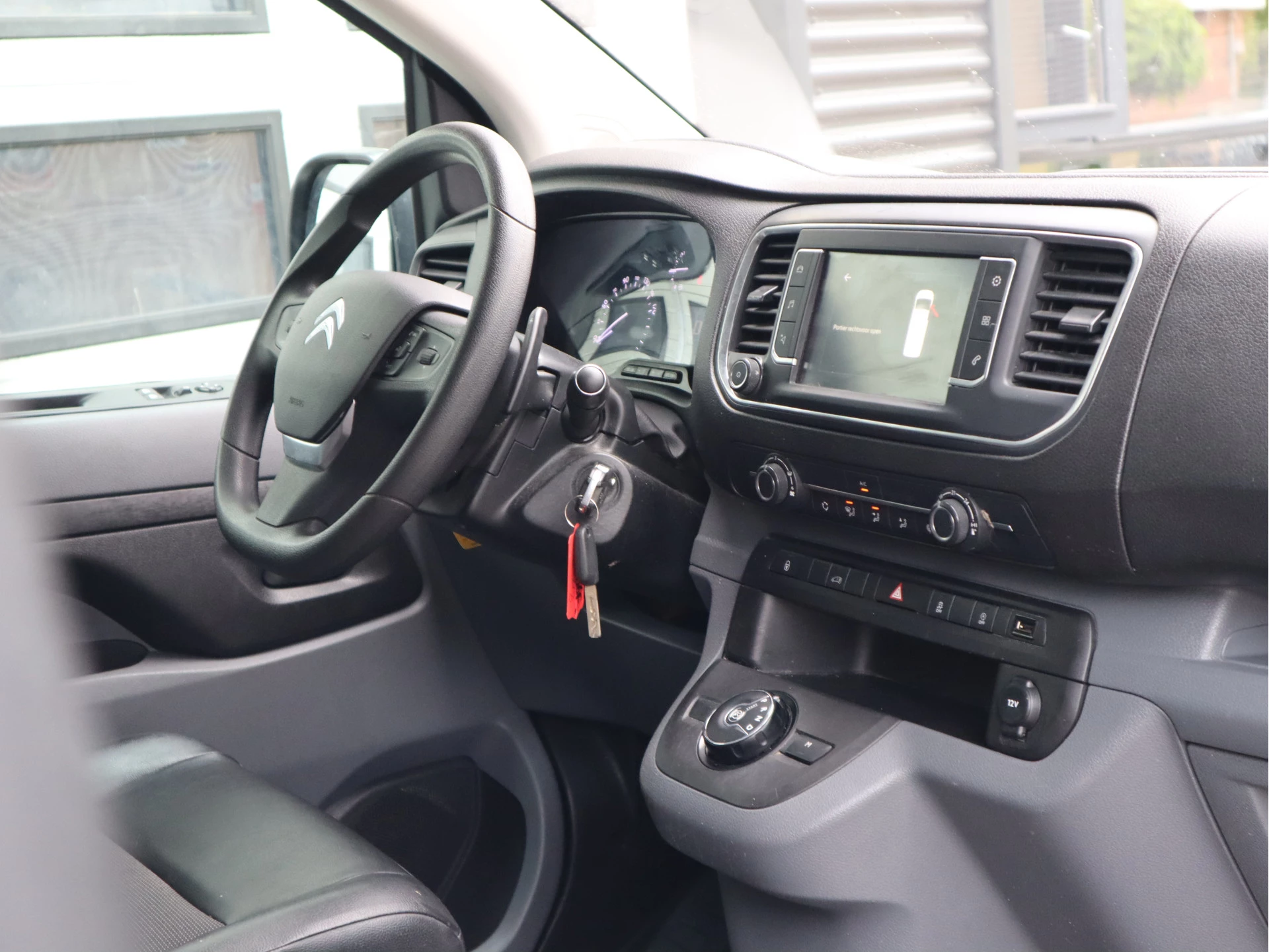 Citroën Jumpy 2020 - 2.0 BlueHDI 123pk Automaat - L2 Lang - Trekhaak - Cruise - Navi imagem 11