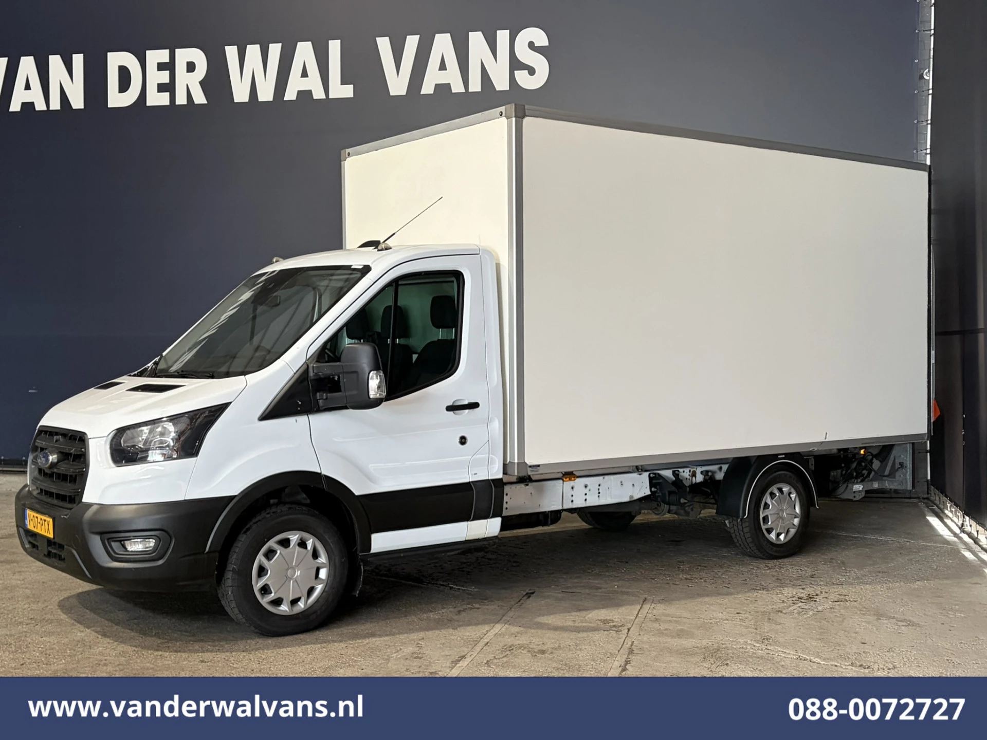 Ford Transit 2022 - 2.0 TDCI 130pk Bakwagen Laadklep Euro6 Airco | 1040kg laadvermogen | Cruisecontrol | Verwarmde voorruit image 8