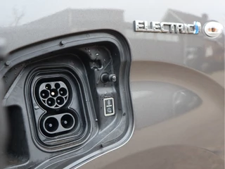 Toyota ProAce 2022 - Electric Worker 50 kWh SoH 94,9 % Snelladen L3 Extra lang - NL Auto - Trekhaak изображение 6