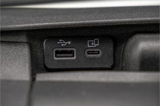 Iveco Daily 2024 - 35S18 | 3.0L 180PK | Automaat | NW MODEL | 3.5T Trekgewicht | Camera | Carplay | Climate image 25