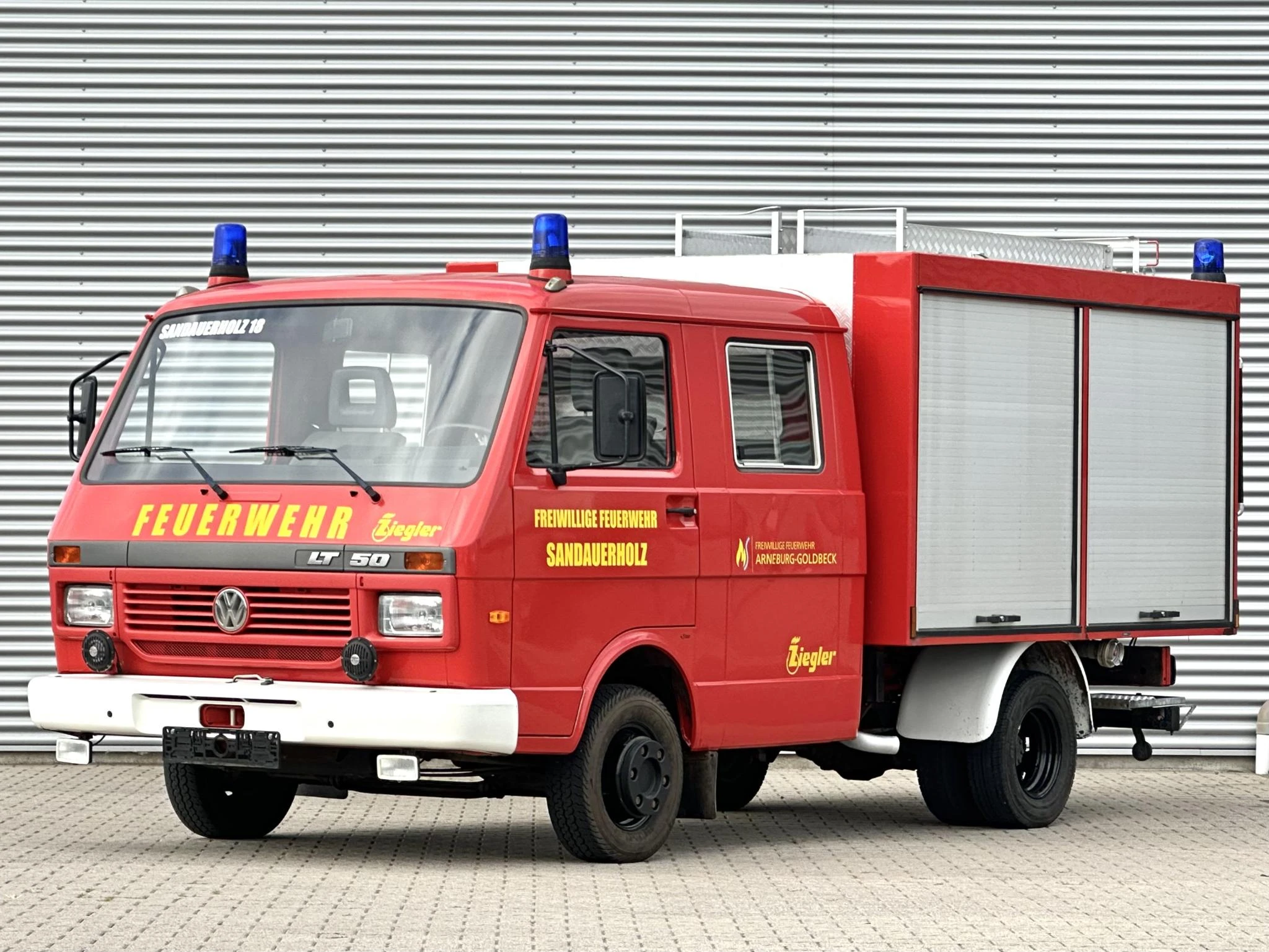 Volkswagen LT 1993 - LT50 Blusvoertuig brandweerwagen brandweerauto afbeelding 1
