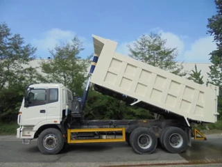 Diversen FOTON DAIMLER TX 3234 6X4 2015 - FOTON DAIMLER TX 3234 6X4 image 1