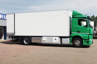 Mercedes-Benz Actros 2023 - 2136 L Koel/Vries + klep PHARMA ThermokingUT 1200 gr.+25/-25 afbeelding 3 miniatuur