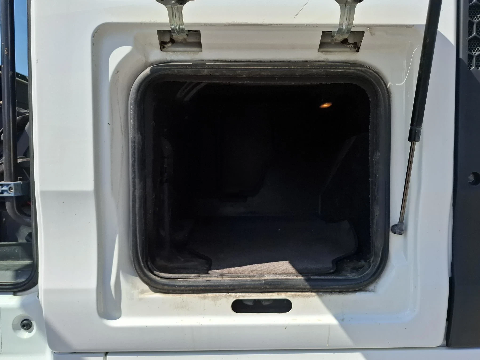 MAN TGX 2018 - 18.500 / INTARDER / HYDRAULICS / 725321 KM / PARK-AIRCO / ALCOA / FRIDGE / LWDS / AUTOMATIC / EURO-6 / 2018 immagine 28