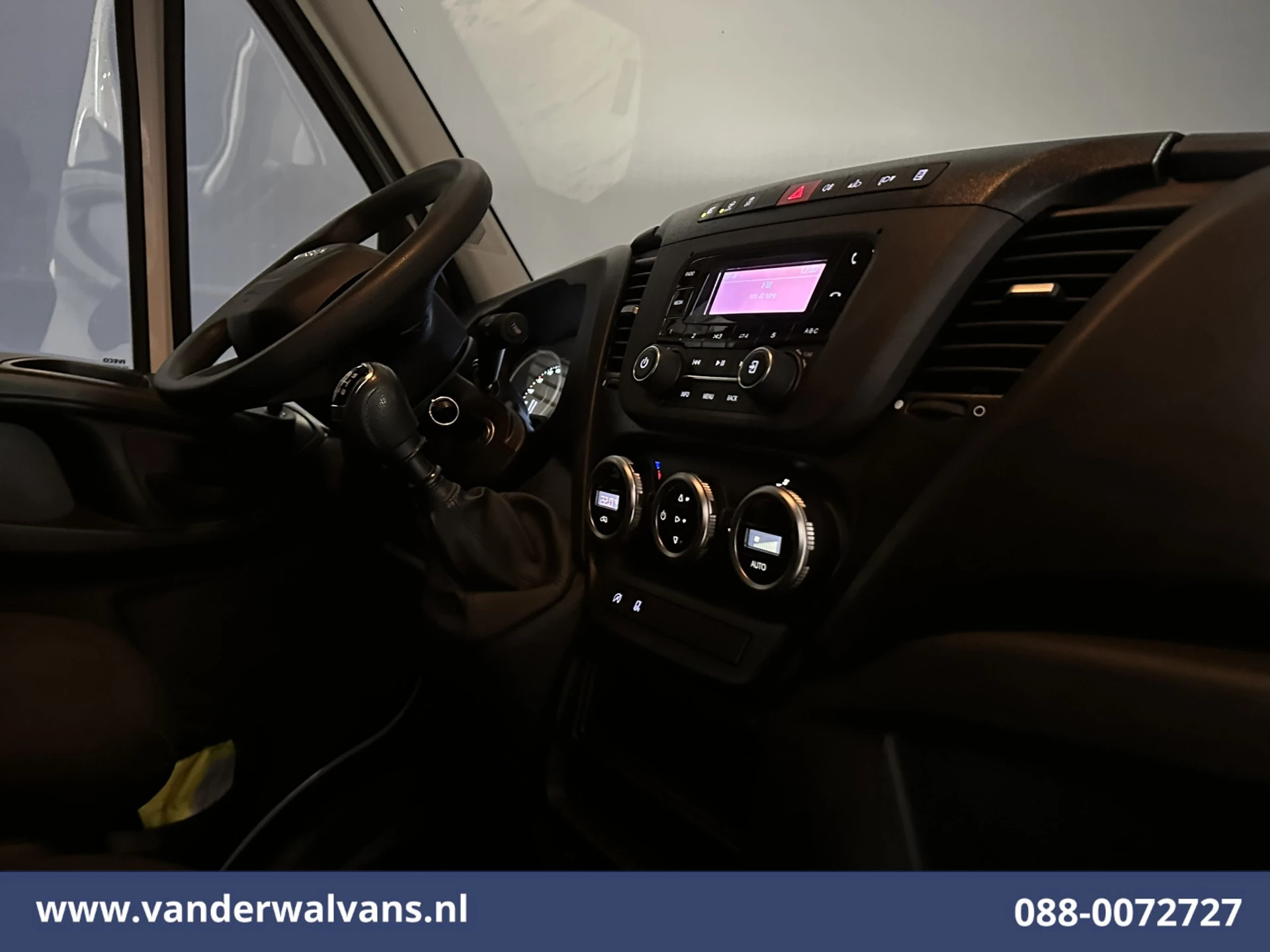 Iveco Daily 2024 - 35S16V 157pk L2H2 Euro6 Airco | 3500kg trekvermogen | Parkeersensoren obrázek 10