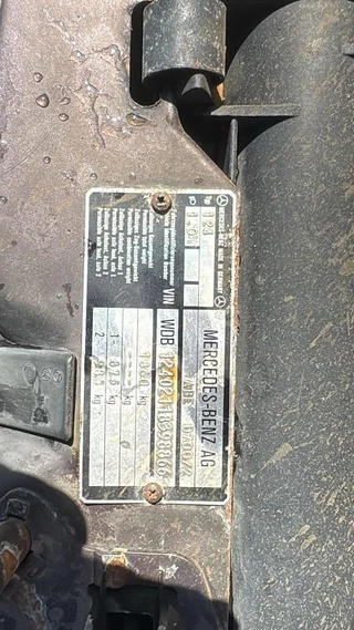 Mercedes-Benz E-Class 1990 - E200 bild 16